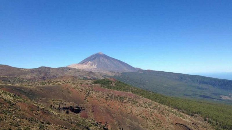 Entre paréntesis - Parque Nacional del Teide, el mayor y el más antiguo de las islas Canarias - Escuchar ahora