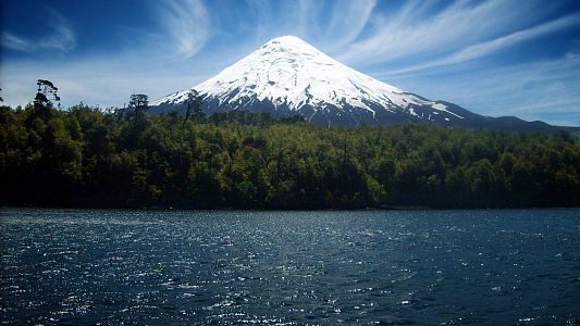 Nómadas -  Nómadas - La Araucanía, entre lagos y volcanes - 03/07/16 - escuchar ahora 