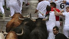 Sanfermines 2016 - Los toros de Victoriano del Río vuelan en el sexto encierro - 12/07/16