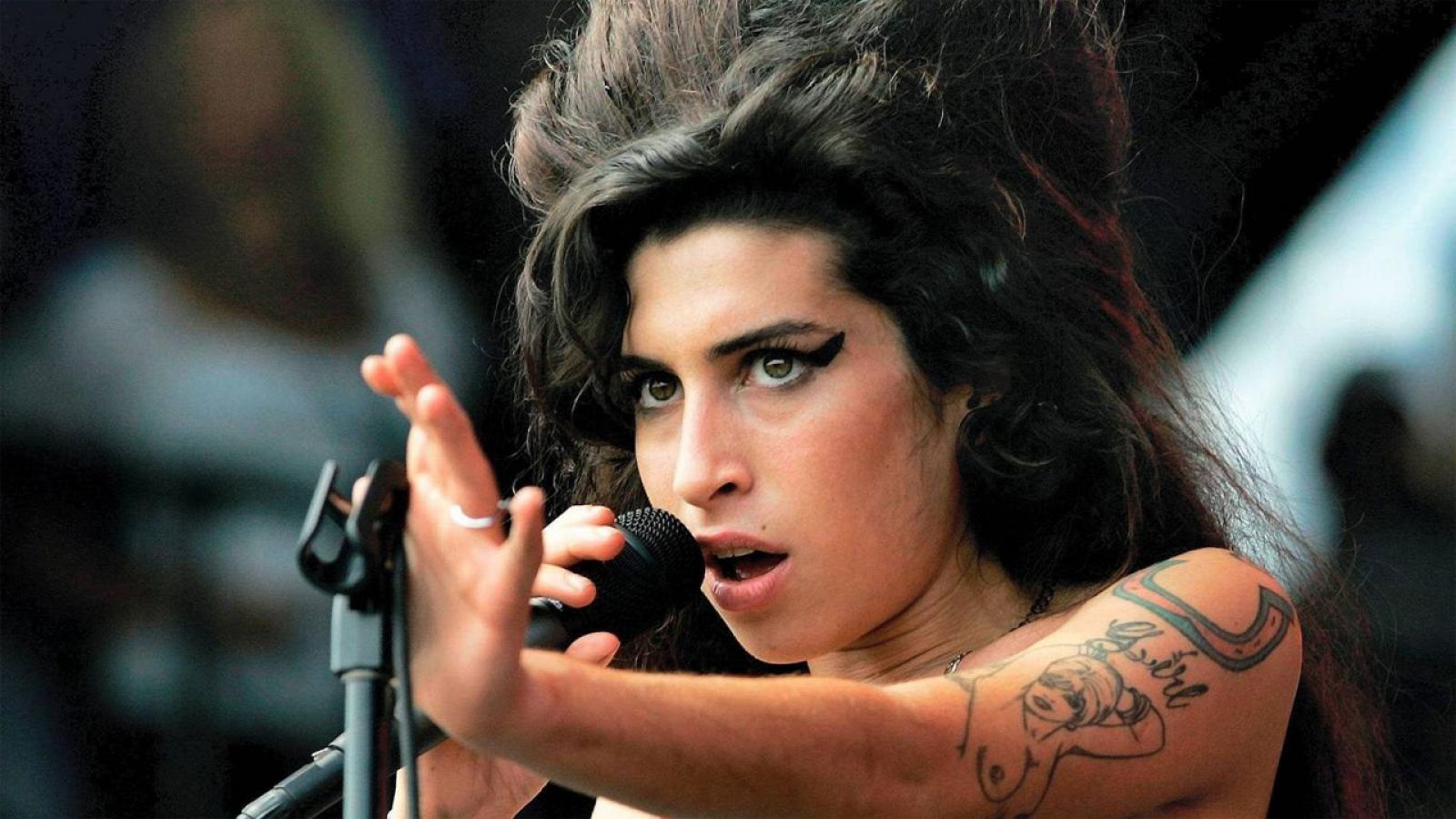  Sonideros: Doctor Soul - Cinco años sin Amy Winehouse - 17/07/16 - escuchar ahora