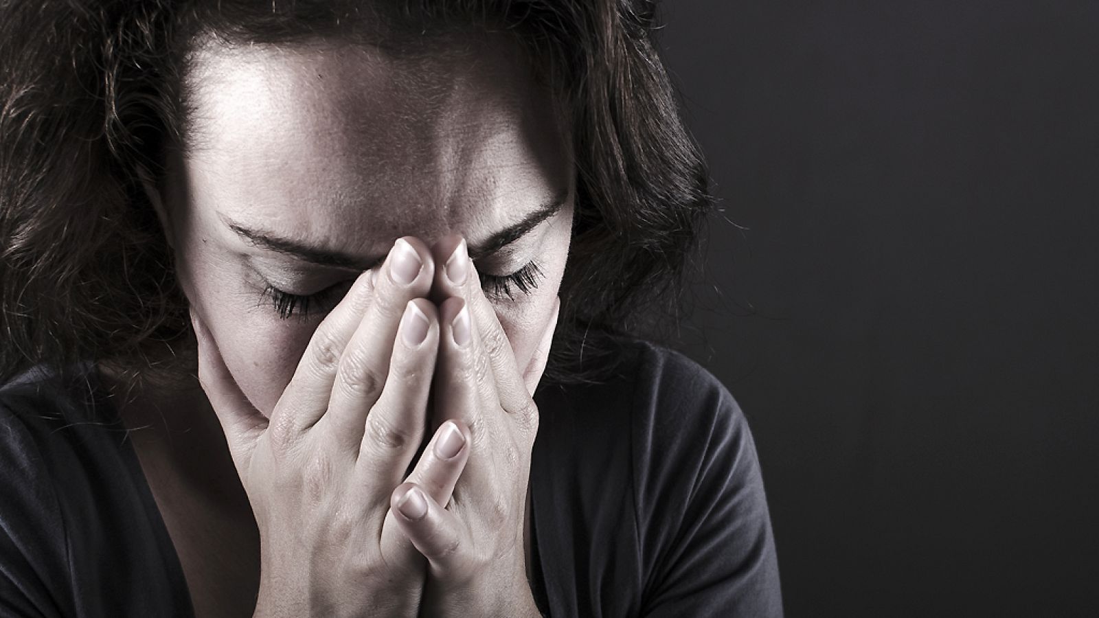 La noche en vela - Tertulia - Dolor y sufrimiento: dos conceptos diferentes - Escuchar ahora