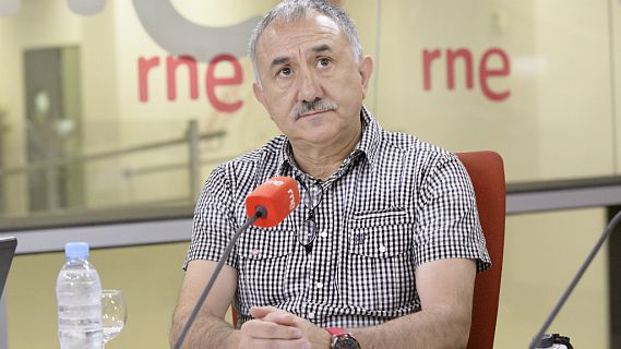 Las mañanas de RNE con Alfredo Menéndez