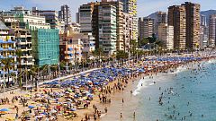 Radio 5 Actualidad - Las pernoctaciones hoteleras aumentan casi un 9% en junio - 22/07/16