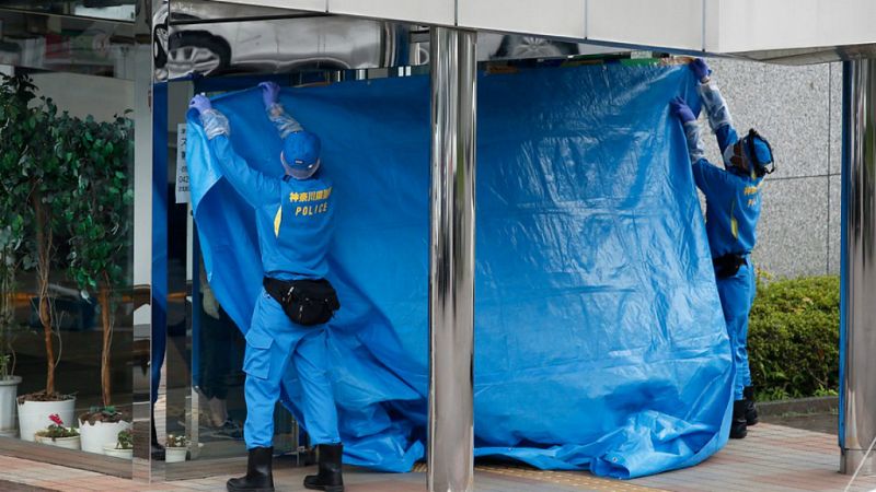 Boletines RNE - 19 muertos y 25 heridos, en una matanza en una clínica de discapacitados de Japón - Escuchar ahora