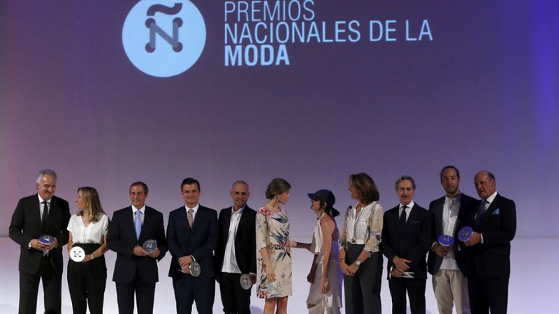 Marca tendencia - Premios Nacionales de la Moda - Escuchar ahora