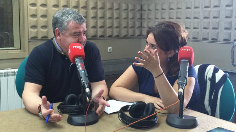 Las mañanas de RNE - 'Tirando a gris casi negro' con Marta Catalá y el juez José Antonio Vázquez Taín - Escuchar ahora