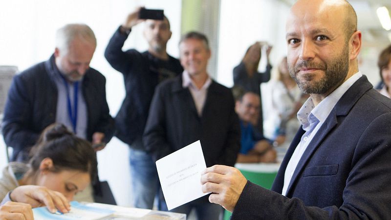 En Galicia la participacin electoral en alza - Escuchar ahora