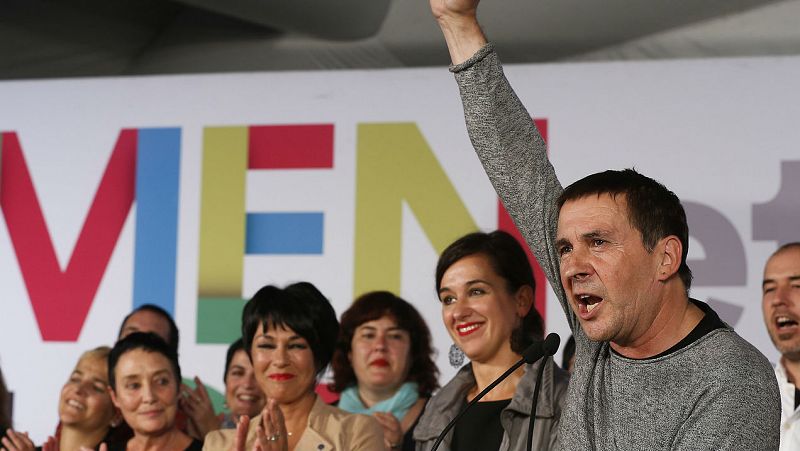 Especial elecciones Galicia y P. Vasco - Otegui: "El asalto a los cielos comienza hoy" - Escuchar ahora