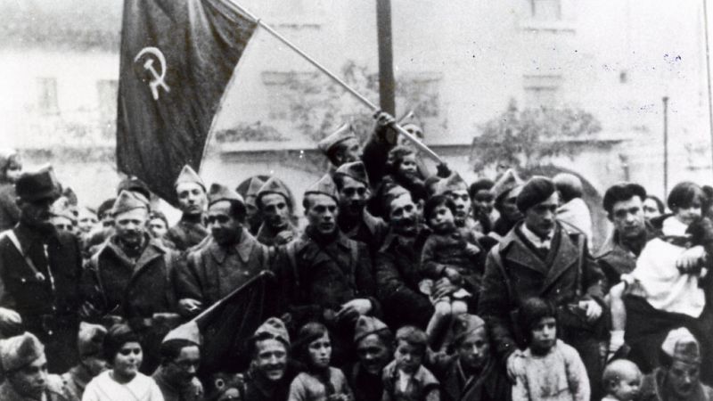 Documentos RNE - Las Brigadas Internacionales. Los Voluntarios de La  Libertad - 15/10/16 - escuchar ahora 