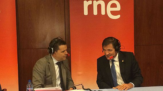 Las mañanas de RNE con Alfredo Menéndez