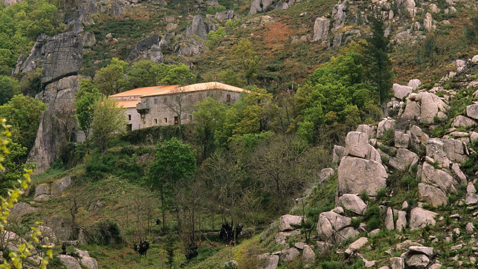 Caminantes - PR G 4. Camino Real San Pedro de Rocas - 23/10/16 - Escuchar ahora 