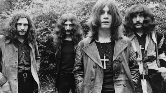 Leyendas del Fénix - Leyendas del Fénix - Black Sabbath - Escuchar ahora