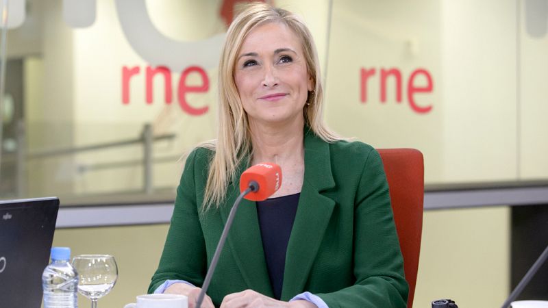 Las mañanas de RNE - Cifuentes defiende que Fernández Díaz presida la Comisión de Exteriores - Escuchar ahora