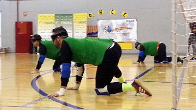 En primera persona - Un deporte de integración muy desconocido: el Goalball. ¿Jugamos? - 29/11/16 - escuchar ahora 