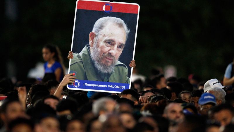 Las mañanas de RNE - El embajador de Cuba resta importancia a las ausencias en la despedida a Castro - Escuchar ahora