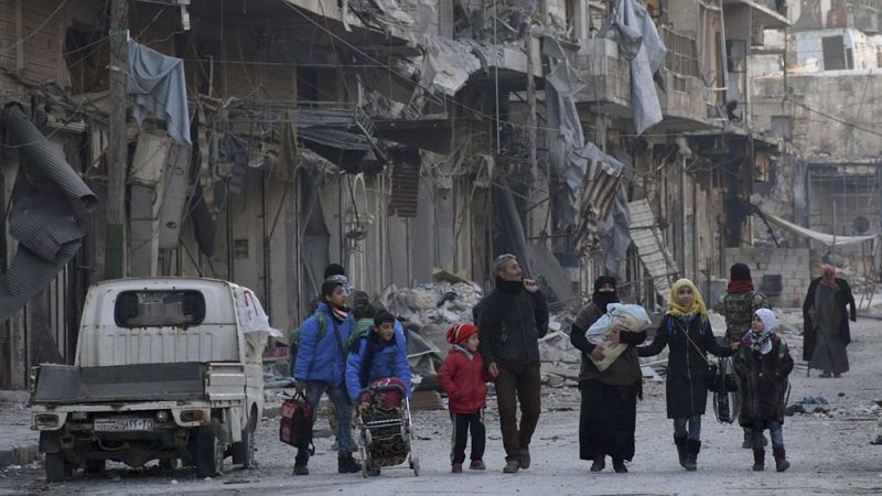 Las mañanas de RNE - Los rebeldes piden tregua para evacuar a los civiles en Alepo - Escuchar ahora