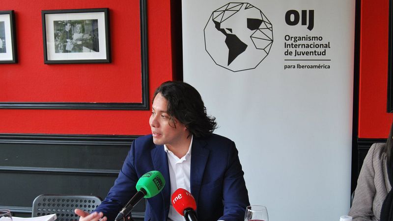  América hoy - Pacto por la Juventud y  Plan de Acción de la OIJ - 09/12/16 - escuchar ahora