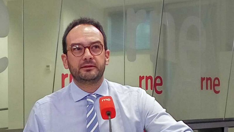Las mañanas de RNE - Hernando critica las ausencias de Urkullu y Puigdemont en la cumbre de presidentes autonómicos - Escuchar ahora