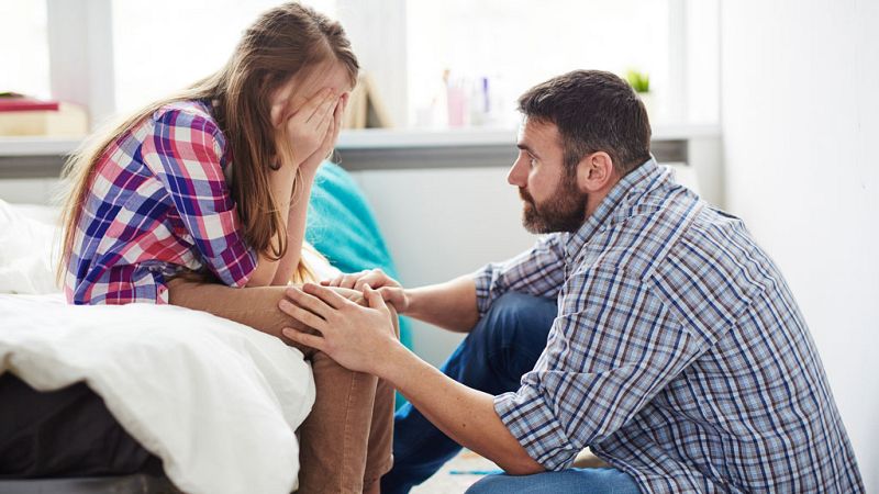 La noche en vela - Tertulia ¿ Adolescentes. ¿Un simple periodo de rebeldía? - Escuchar ahora