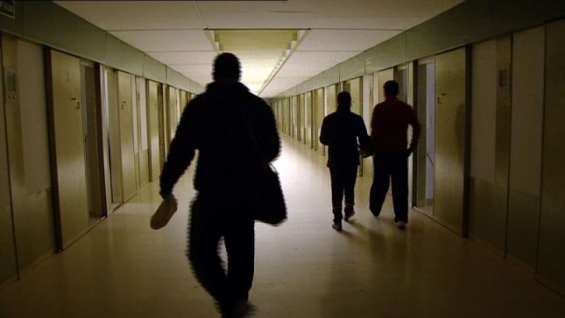 El canto del grillo - La realidad de los funcionarios de prisiones - Escuchar ahora