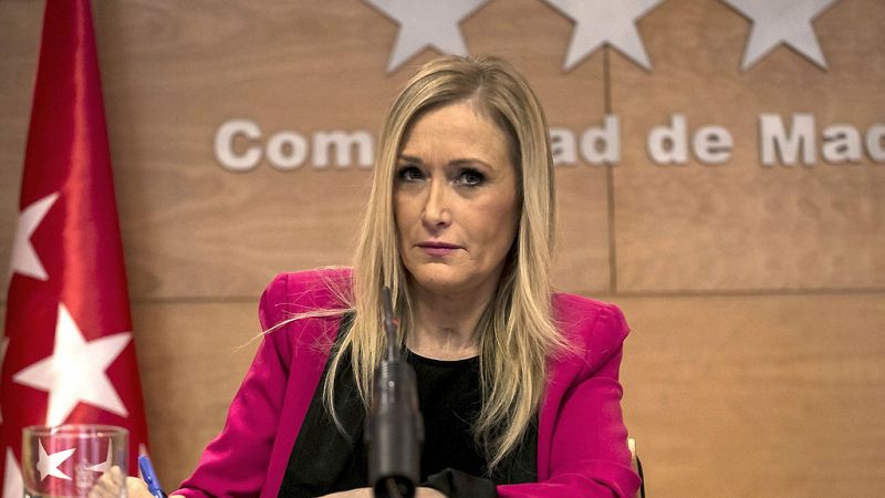 Las mañanas de RNE - Cifuentes ve motivaciones políticas en su acusación de corrupción - Escuchar ahora