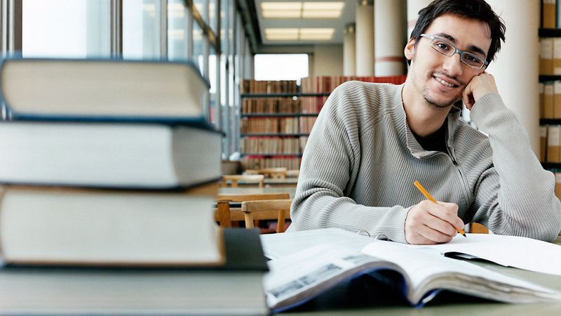 El canto del grillo - ¿Cómo preparar unas oposiciones con éxito? - Escuchar ahora