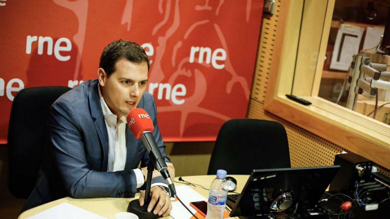 Radio 5 Actualidad - Albert Rivera (Cs): "El PP de Madrid está en descomposición y eso no es culpa de la Guardia Civil" - Escuchar ahora
