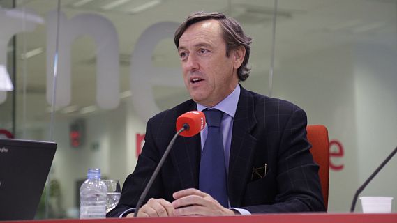 Las mañanas de RNE con Alfredo Menéndez