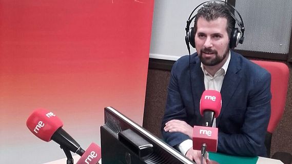 Las mañanas de RNE con Alfredo Menéndez