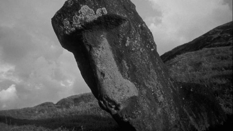 Espacio en blanco - Pascua. Tierra de misterios - 04/06/17 - escuchar ahora 