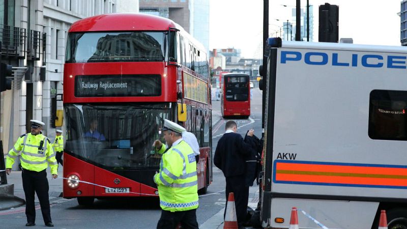 Las mañanas de RNE - Rafael Duarte, amigo de Ignacio Echeverría: "Esperamos encontrarlo pronto" - Escuchar ahora