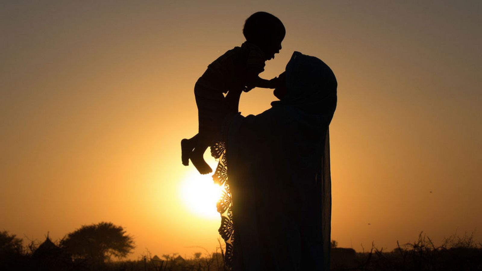 Entre paréntesis - Matrimonio infantil en África - Escuchar ahora