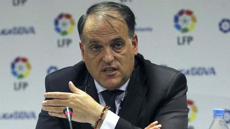 Radio 5 Actualidad - Javier Tebas: "La estructura de la Federación Española de Fútbol está podrida" - Escuchar ahora