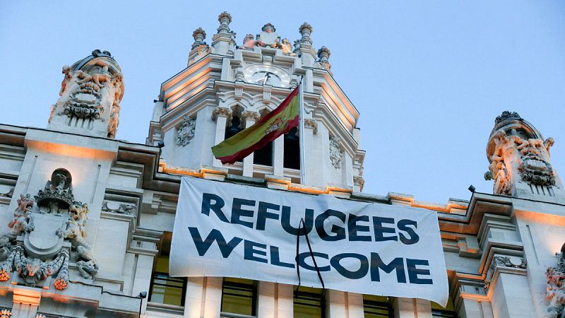 Trasladan a Guadalajara a un grupo de refugiados que acampaban en Madrid