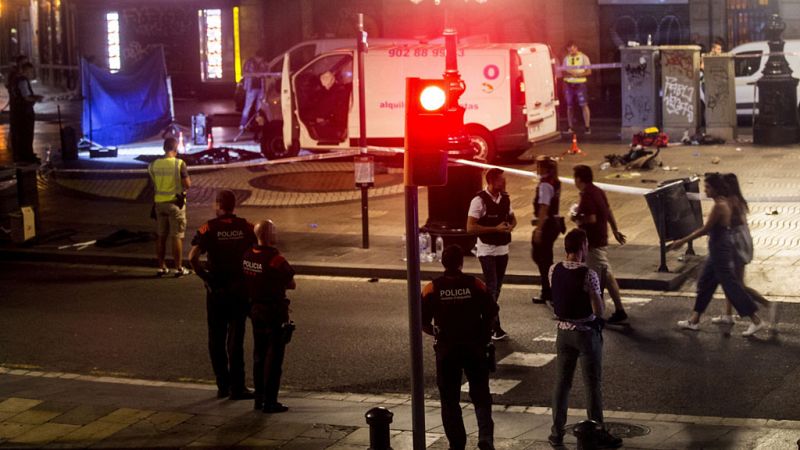 Las mañanas de RNE - Doble atentado en Cataluña: así lo hemos contado - Escuchar ahora