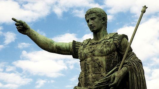 Preguntas a la Historia - Preguntas a la Historia - ¿Por qué es un disparate llamar a Augusto Octavio Augusto? - 24/08/17 - Escuchar ahora