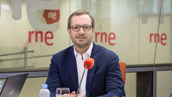 Las mañanas de RNE con Alfredo Menéndez