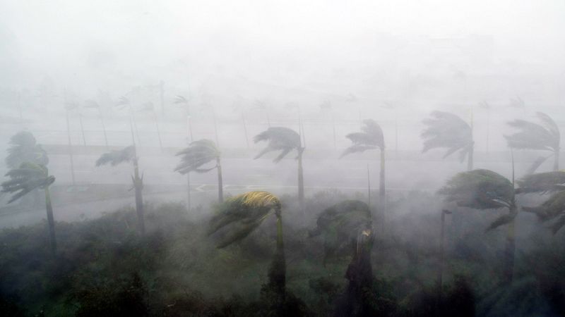 Las mañanas de RNE - Irma ocupa por completo la península de Florida - Escuchar ahora