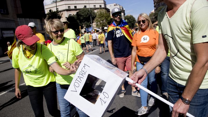 Las mañanas de RNE - CSIF en Cataluña denuncia presiones indirectas a los funcionarios de cara al 1-O - Escuchar ahora