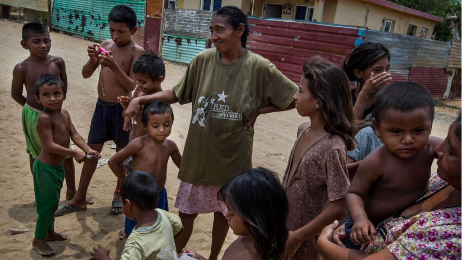 Entre paréntesis - Hambre y obsesidad, realidades que conviven - Escuchar ahora