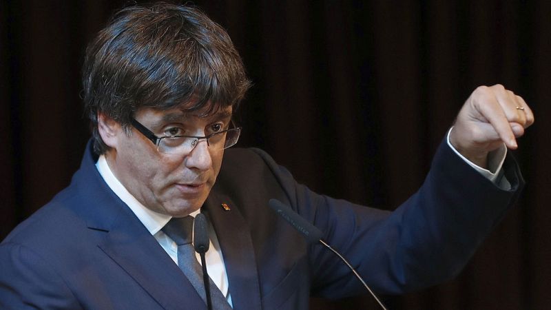 Las mañanas de RNE - Puigdemont convoca la Junta de Seguridad de Cataluña para coordinar las actuaciones policiales del 1-O - Escuchar ahora