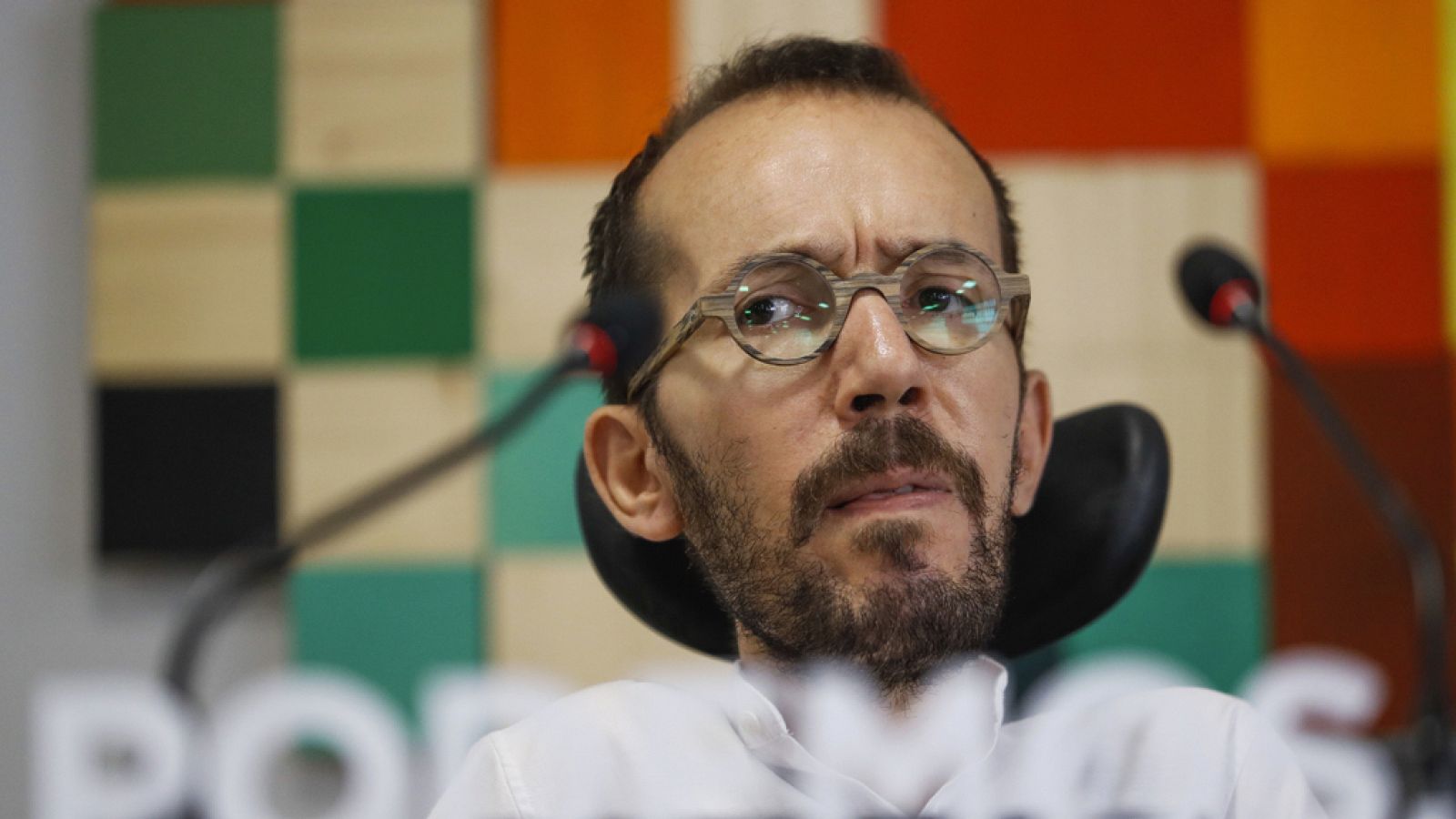 Las mañanas de RNE - Pablo Echenique califica de "auténtica vergüenza" la actuación de la Policía y la Guardia Civil el 1-O - Escuchar ahora