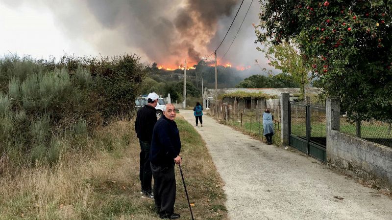 Las mañanas de RNE - Xosé Santos: "Nos han ardido los mejores ecosistemas de Galicia" - Escuchar ahora