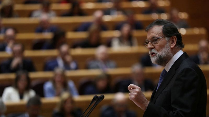 Las mañanas de RNE - Rajoy: "No es Cataluña sino España entera lo que está encima de la mesa" - Escuchar ahora