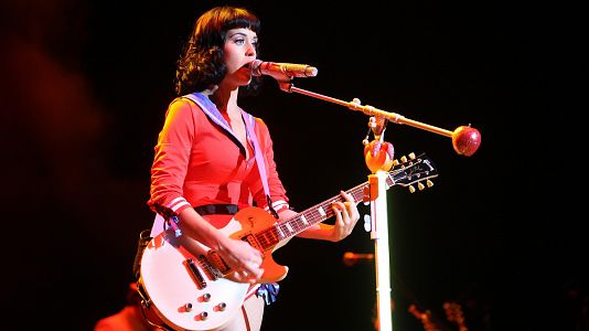 Rebobinando - Rebobinando - Katy Perry con 'I kiss a girl' - 31/10/17 - Escuchar ahora