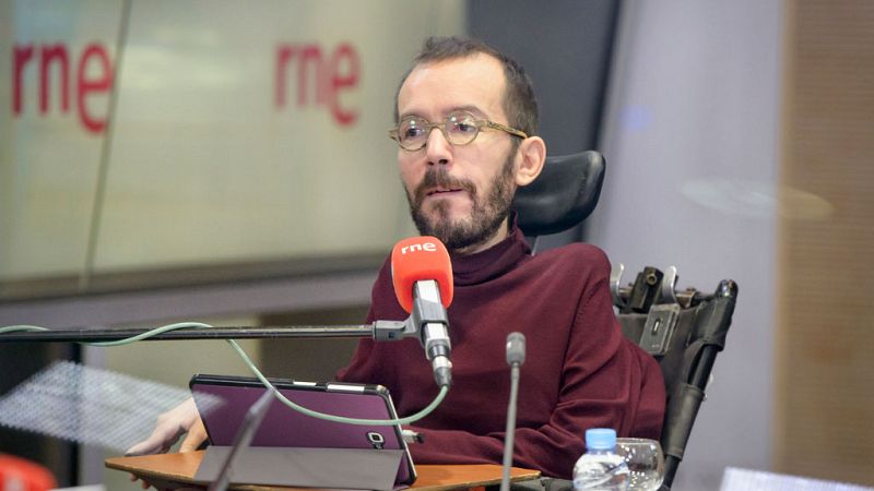 Las mañanas de RNE - Echenique (Podemos) insiste en pedir un referéndum pactado como solución para Cataluña - Escuchar ahora