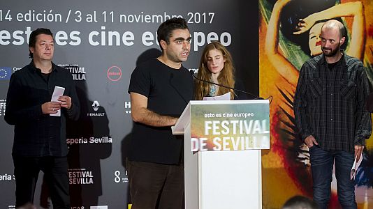 Radio 5 Actualidad - "A fábrica de nada" se lleva el más preciado galardón del Festival de Cine Europeo - Escuchar ahora