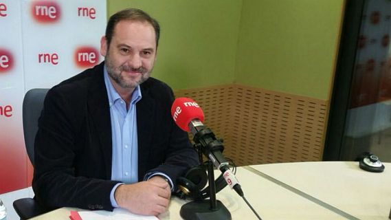 Las mañanas de RNE con Alfredo Menéndez