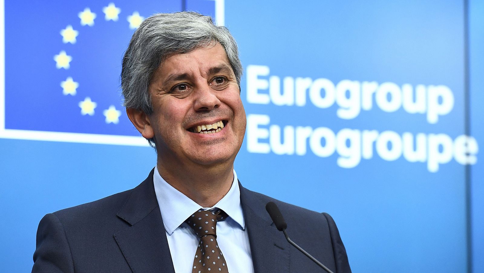  Europa abierta - Mario centeno: la vía portuguesa llega al Eurogrupo - Escuchar ahora