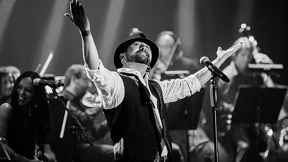 Las mañanas de RNE con Alfredo Menéndez